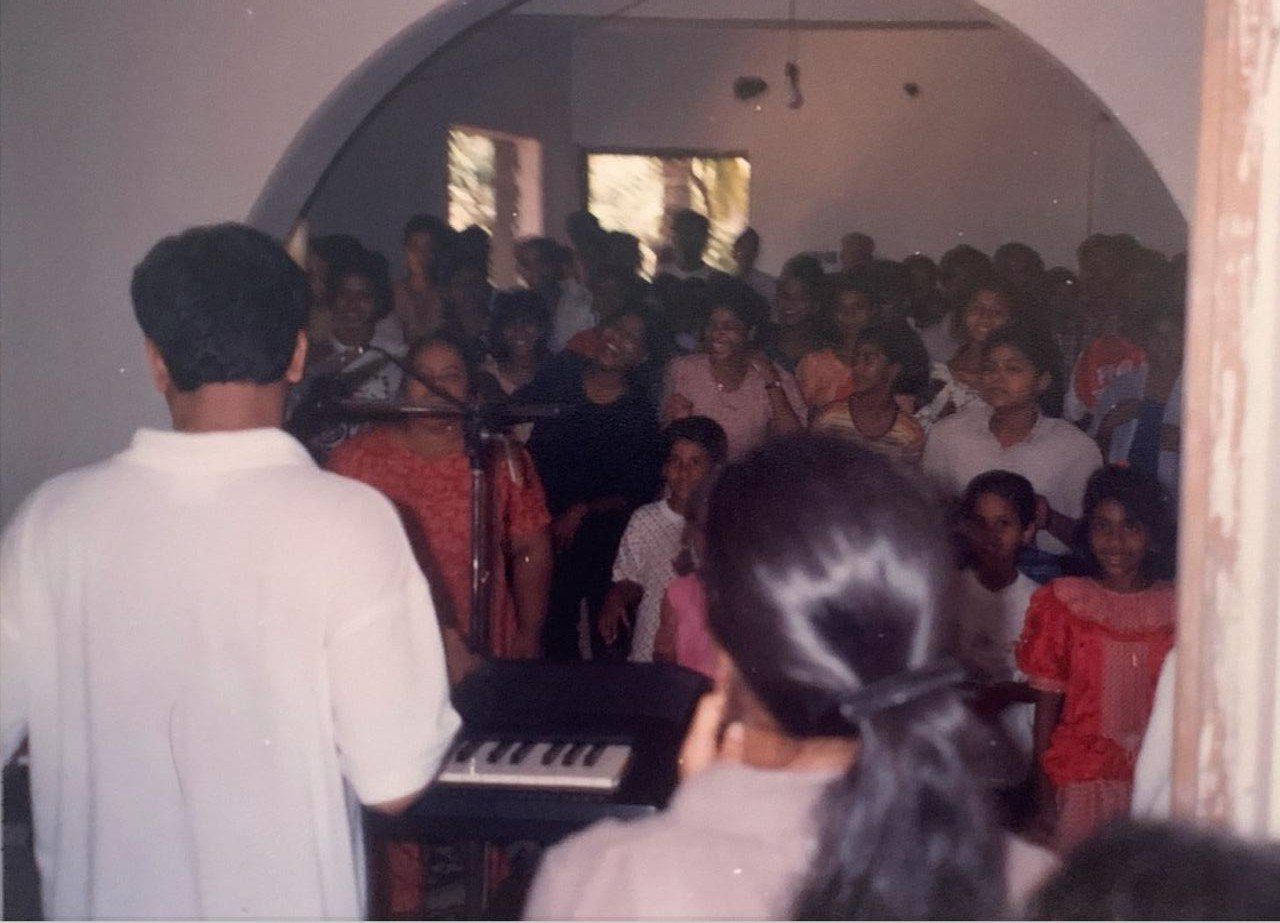 Early Awake Ministries house meeting in Goa